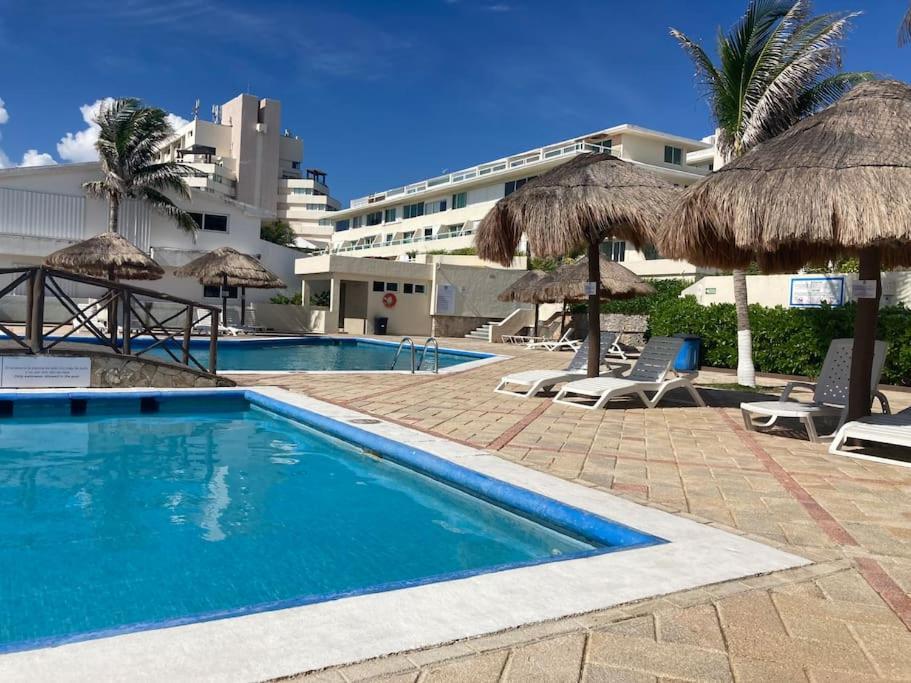 Cancun Oceanfront, Entire Apartment Exteriör bild