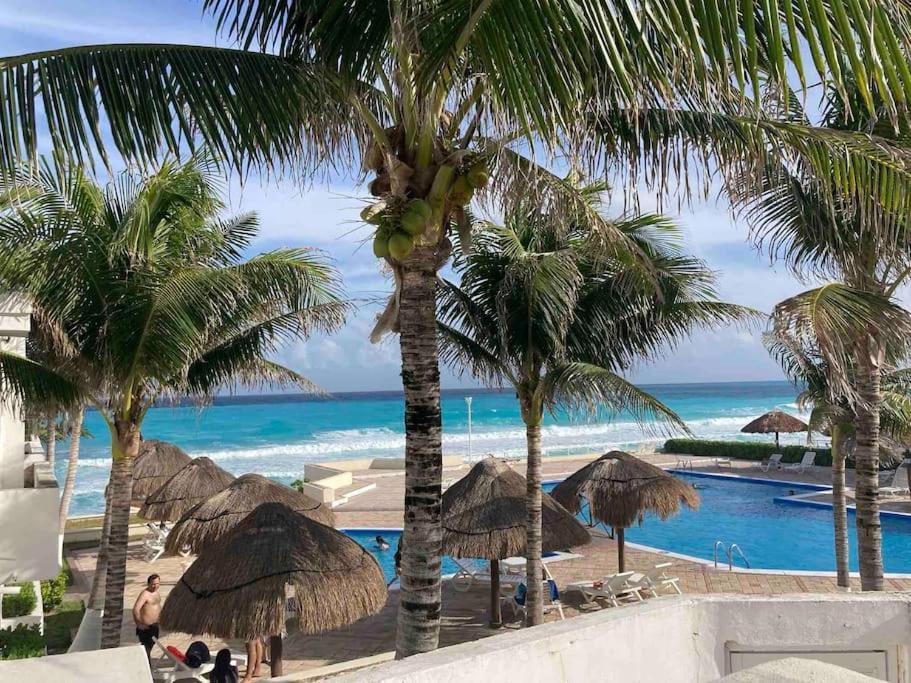 Cancun Oceanfront, Entire Apartment Exteriör bild